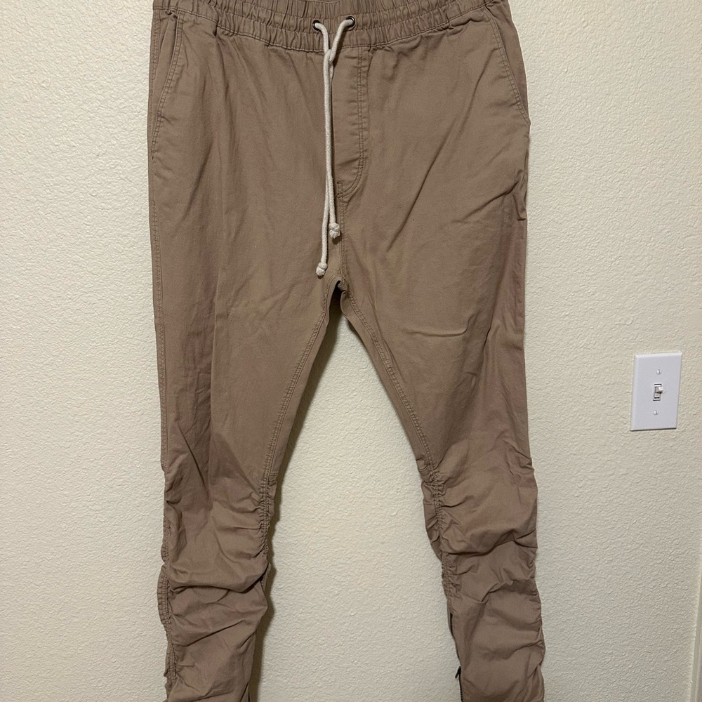 H&M Tan Sweatpants Relaxed Fit Joggers